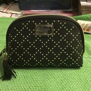 NWOT Victoria’s Secret Black Quilted Cosmetic Bag